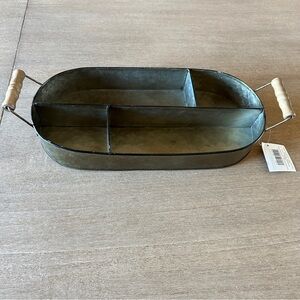 NEW Rustic Metal Bath Container with Wooden Handles
